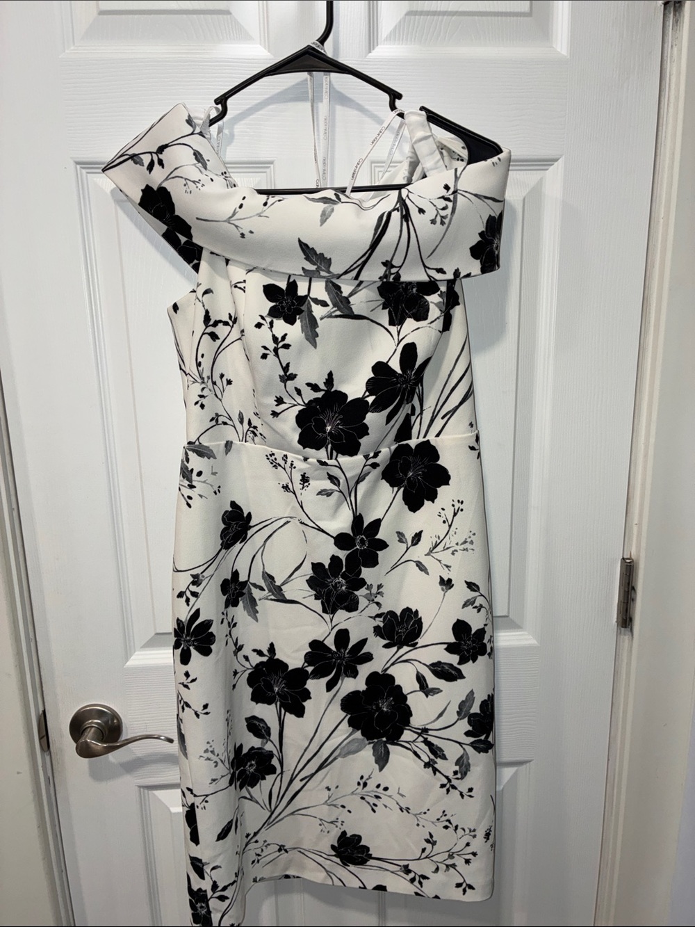 Calvin Klein Off-Shoulder White Dress with Black Floral Print - Picture 8 of 8